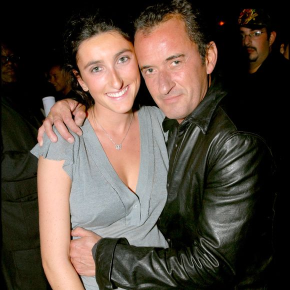 Pauline Dechavanne a une place importante dans une société de production de son père

Christophe Dechavanne et sa fille Pauline lors d'une soirée à l'Etoile. © RACHID BELLAK / BESTIMAGE