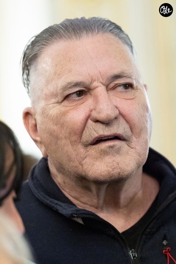 Jean-Marie Bigard - Rachida Dati remet à Chantal Ladesou les insignes de Chevalier de la Légion d'Honneur au ministère de la Culture à Paris le 2 février 2026.

© Cyril Moreau / Bestimage
