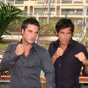 Filip Nikolic et Anthony Dupray de la série française 'Navarro' posent pour des photos au forum Grimaldi lors du 47ème Festival de Télévision de Monte-Carlo à Monaco, le 14 juin 2007. Photo par Denis Guignebourg/ABACAPRESS.COM