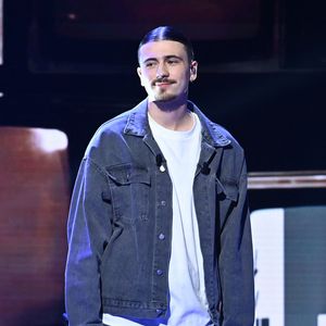 Exclusif - Pierre Garnier lors de l'enregistrement de l'émission "Vivement dimanche" au studio Rive Gauche, à Paris, France, le 11 décembre 2024, présentée par M. Drucker et Diffusée sur France 3 le 30 mars 2025. © Guillaume Gaffiot/Bestimage