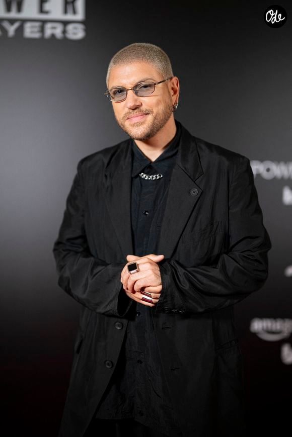 Il a attendu quatre ans avant d’obtenir une réponse.

Mosimann au photocall de la soirée des Billboard Power Players à la salle Cortot à Paris le 15 septembre 2026.
Déclinaison hexagonale du format emblématique des Power Players de Billboard, déjà présent aux États-Unis, au Royaume-Uni, au Canada, au Moyen-Orient et en Amérique latine, les France Power Players visent à distinguer les dirigeants les plus influents de l’industrie musicale française. © Pierre Perusseau / Bestimage