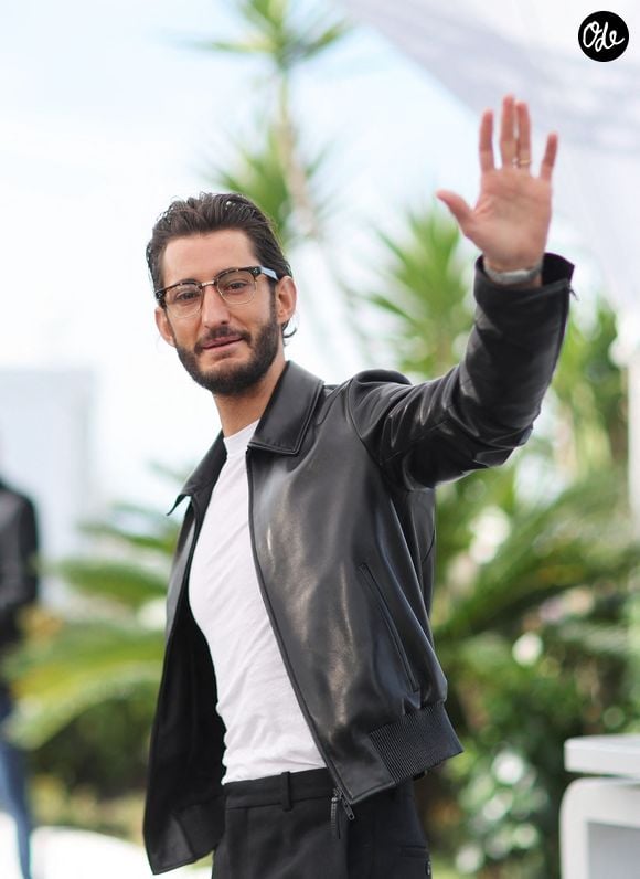 Pierre Niney - Photocall du film "Histoires Parallèles" lors du 79ème Festival International du Film de Cannes, le 15 mai 2026. © Jacovides/Moreau/Bestimage