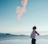Il développe le concept d’“individuation”, centré sur la connaissance de soi.

Photo prise par Kyle Loftus . Unsplash