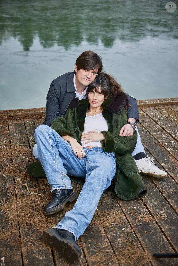 Exclusif - Alain-Fabien Delon et sa compagne Laura (enceinte) à Douchy le 22 janvier 2025.

© Cyril Moreau / Bestimage