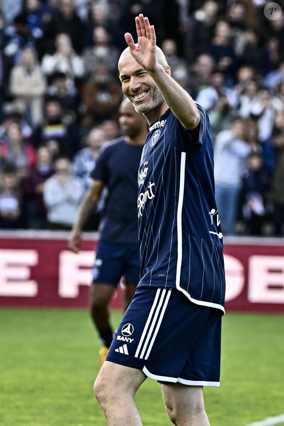 Zinedine Zidane - A l’occasion des 100 ans du parc Lescure, Bordeaux accueille au stade Chaban-Delmas un match de gala opposant les gloires des Girondins de Bordeaux au Variétés Club de France le mardi 14 mai 2024.