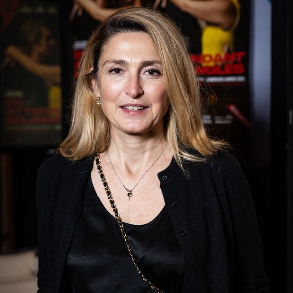 Julie Gayet - Soirée de lancement de la pièce "En attendant Bojangles" au théâtre de l'Oeuvre à Paris le 15 janvier 2026. © Julien Sarkissian/Bestimage