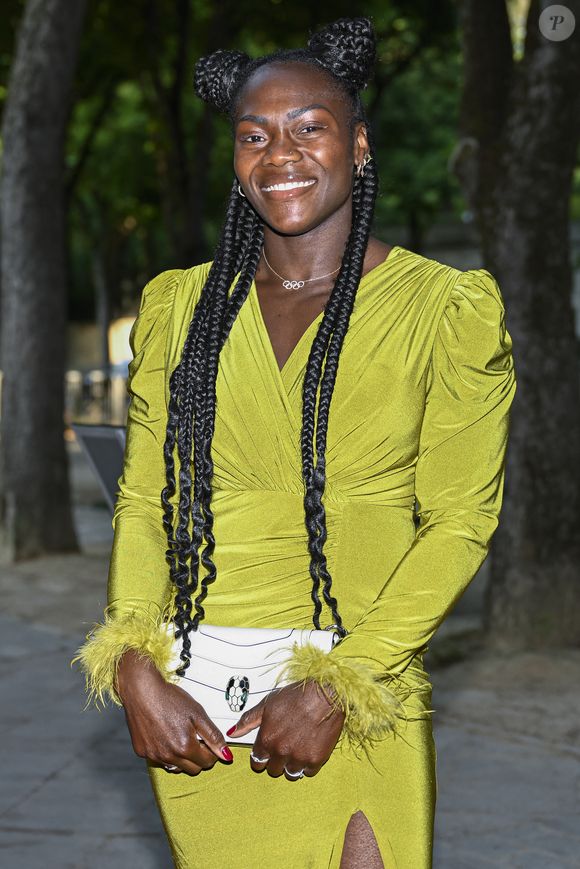 Clarisse Agbégnénou lors de la cérémonie de remise des Trophées LNH du championnat de France de handball au Théâtre Marigny le 10 juin 2025 à Paris, France. Photo Victor Joly/Abaca