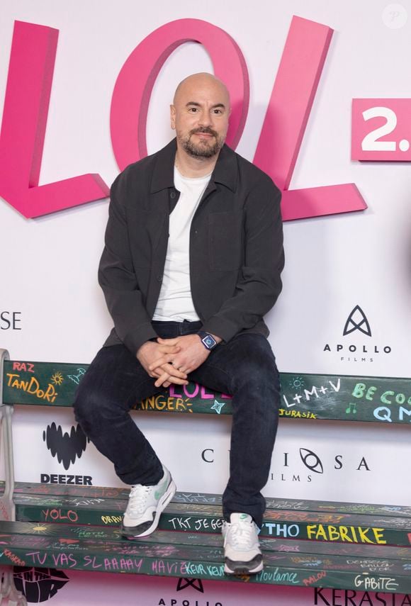 En 2021, il avait également évoqué son passé sentimental pour affirmer avoir enfin trouvé "la femme parfaite".

Kyan Khojandi - Avant-première du film "Lol 2.0" au Grand Rex à Paris le 4 février 2026.

© Christophe Aubert / Bestimage