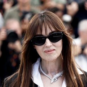 Lucide, Monica Bellucci ajoute : «Je trouve que c'est beau de voir la nouvelle génération qui avance, et c'est toi qui dois courir derrière"

Monica Bellucci lors du Photocall du film "Histoires De La Nuit" lors du 79ème Festival International du Film de Cannes, le 23 mai 2026.
© Jacovides/Moreau/Bestimage