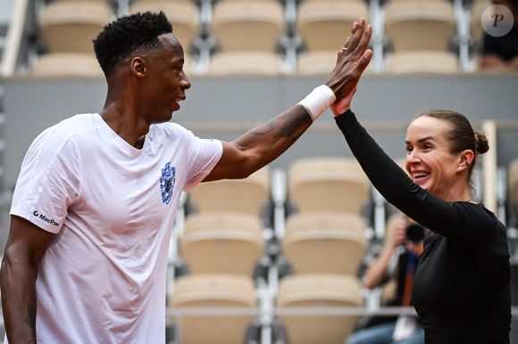 Elina SVITOLINA d'Ukraine et Gael MONFILS de France lors d'une séance d'entraînement du tournoi de tennis Roland-Garros 2026, Roland-Garros 2026, tournoi du Grand Chelem au stade Roland-Garros le 20 mai 2026 à Paris, France. © Matthieu Mirville/ZUMA Press Wire/Bestimage