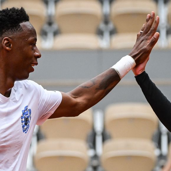 Elina SVITOLINA d'Ukraine et Gael MONFILS de France lors d'une séance d'entraînement du tournoi de tennis Roland-Garros 2026, Roland-Garros 2026, tournoi du Grand Chelem au stade Roland-Garros le 20 mai 2026 à Paris, France. © Matthieu Mirville/ZUMA Press Wire/Bestimage