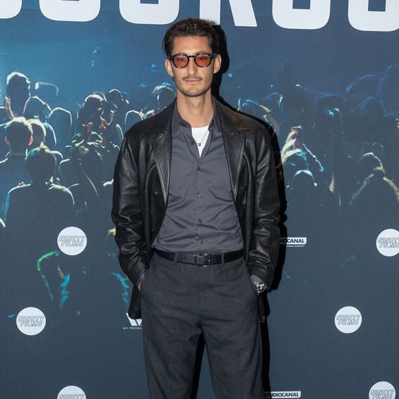 Mais l'acteur n'est pas le seul membre de sa famille à afficher une belle réussite dans un domaine précis...

Pierre Niney assiste à l'avant-première du film 'Gourou' au Pathé Palace le 26 janvier 2026 à Paris, France. Photo Nasser Berzane/Abaca