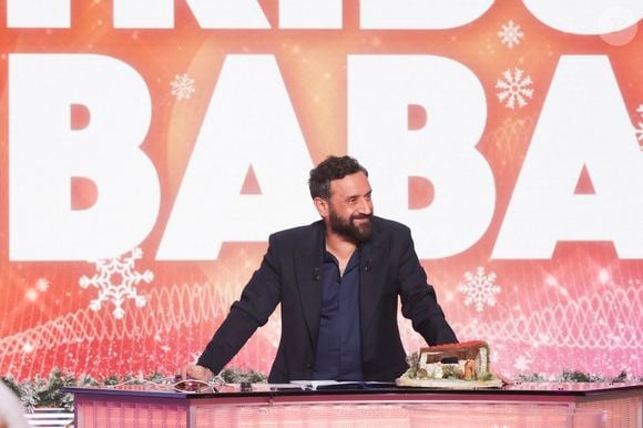 Exclusif - Cyril Hanouna sur le plateau de l'émission "Touche pas à mon poste" (TPMP) diffusée en direct sur C8 le 17 décembre 2024.

© Jack Tribeca / Bestimage