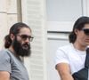 Les jumeaux de la chanteuse ont profité de leur séjour pour jouer au golf quotidiennement.

Eddy et Nelson Angelil à l'hôtel Le Royal Monceau, à Paris, le 4 septembre 2026. Photo de Yehiel Chekroune/ABACAPRESS.COM