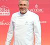 L'animateur Stéphane Rotenberg a en effet réussi à le convaincre de signer la carte de Podium, un nouveau bistrot festif situé dans le 15e arrondissement de la capitale.

Glenn Viel - Cérémonie des remises des Etoiles Michelin 2026 au Grimaldi Forum à Monaco le 16 mars 2026. 1 étoile, 7 nouveaux 2 étoiles et 1 nouveau 3 étoiles pour l'édition 2026 © Bruno Bebert/Bestimage