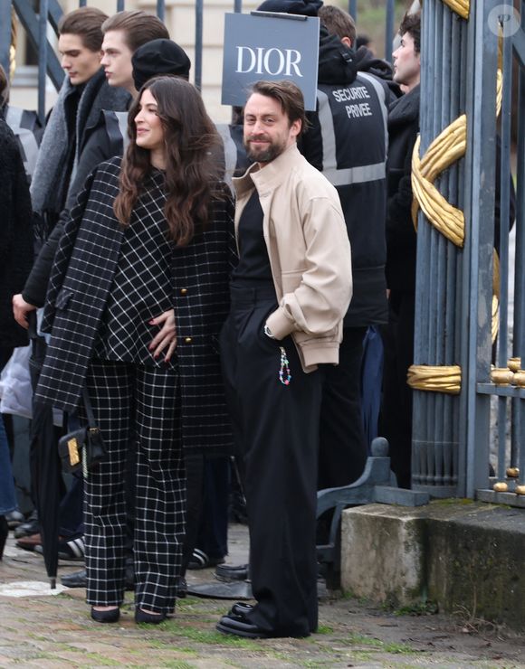 Jazz Charton et Kieran Culkin - Arrivées au défilé Dior Homme à l'École-Militaire lors de la semaine de la mode masculine automne/hiver 2025-2026 à Paris, France, le 24 janvier 2025. © Denis Guignebourg/Bestimage