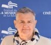 Bien qu'il ne soit jamais cité dans l'ouvrage de Marie Portolano, il estime être tout à fait identifiable.

Pierre Ménès - 8ème Festival du Cinéma et Musique de Film de La Baule le 1 juillet 2022.
© Rachid Bellak / Bestimage