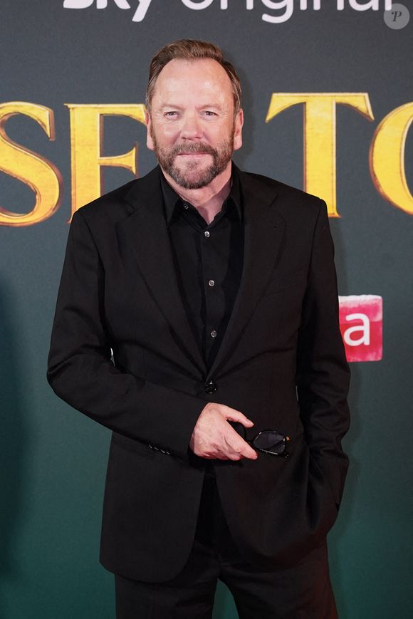Kiefer Sutherland arrive à la première britannique de Tinsel Town, au Vue, Leicester Square à Londres. Date de la photo : jeudi 27 novembre 2025. ... Le film Tinsel Town en première britannique - Londres ... 27-11-2025 ... Paris ... UK ... Le crédit de la photo doit être lu comme suit : Ian West/PA Wire.