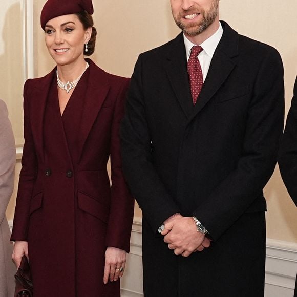 Le prince et la princesse de Galles saluent l'émir du Qatar, Cheikh Tamim bin Hamad Al Thani, et son épouse, Cheikha Jawaher, à Londres, au nom du roi, avant la cérémonie d'accueil à Horse Guards Parade, à l'occasion de leur visite d'État au Royaume-Uni. Mardi 3 décembre 2024. Photo by Aaron Chown/PA Wire/ABACAPRESS.COM