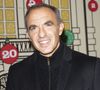 L’animateur a publié un message émouvant saluant sa générosité, sa sagesse et son héritage.

Nikos Aliagas lors de l'ouverture d'un pop-up éphémère Star Academy inspiré du château de Dammarie-les-Lys dans le quartier de la République à Paris baptisé "L'appart de Noël" le 17 décembre 2025.
© Coadic Guirec / Bestimage
