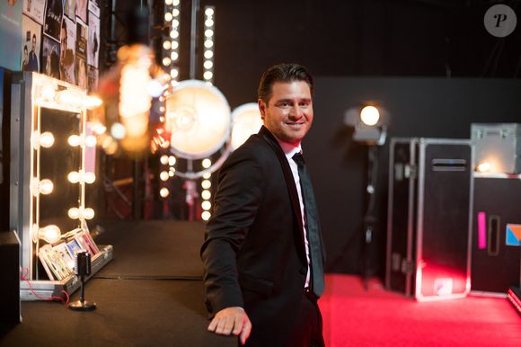 Exclusif - Julien Dassin - Backstage de l'enregistrement de l'émission "300 Choeurs chantent Dassin" à Paris, qui sera diffusée le 16 octobre sur France 3. Le 15 septembre 2020
© Tiziano Da Silva / Bestimage