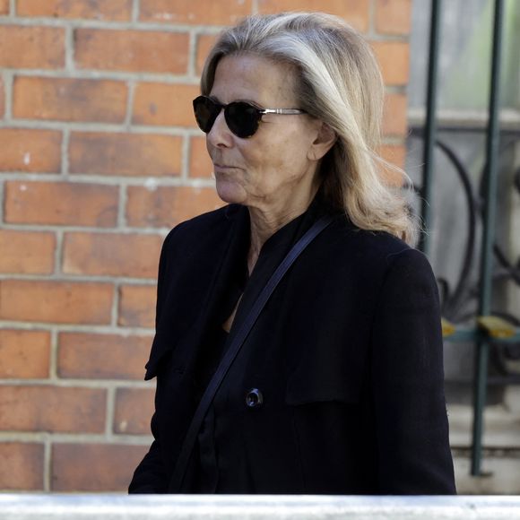 Claire Chazal - Arrivées aux obsèques de Nadia Farès en l'église Saint-Jean-de-Montmartre à Paris, le 24 avril 2026. N.Farès est décédée le 17 avril 2026 quelques jours après un "incident cardiaque" survenu le 12 avril 2026 dans la piscine du complexe sportif, Blanche (9ème). Dominique Jacovides - Olivier Borde / Bestimage