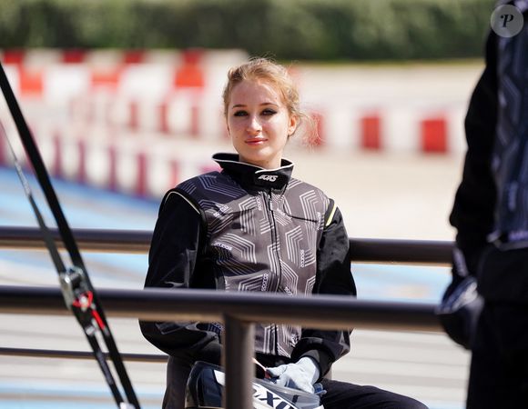 Exclusif -  Catherine Davydzenka lors du marathon Karting Jules Bianchi (jour 2) au circuit Paul Ricard au Castellet, France, le 7 septembre 2024. © Anne-Sophie Guebey via Bestimage