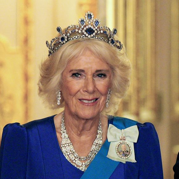 La reine Camilla se tient aux côtés des Américains lors du banquet d'État au château de Windsor, dans le Berkshire, le premier jour de la deuxième visite d'État au Royaume-Uni du président américain Donald Trump et de la première dame Melania Trump. Mercredi 17 septembre 2025. Photo by Aaron Chown/PA Wire/ABACAPRESS.COM