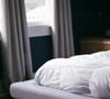 Laisser son lit défait ne suffit pas à tuer les acariens.

Photo prise par Ty Carlson / Unsplash