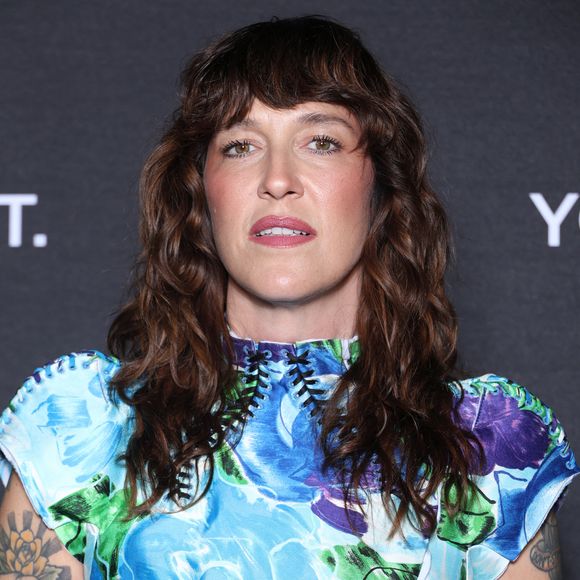 Loin des grands appartements haussmanniens, le sien privilégie des volumes plus intimistes.

Daphné Bürki au défilé " L' OREAL " Collection Prêt-à-Porter Printemps-Été 2026 lors de la Fashion Week de Paris (PFW), le 29 Septembre 2025.


© Denis Guignebourg / Bestimage