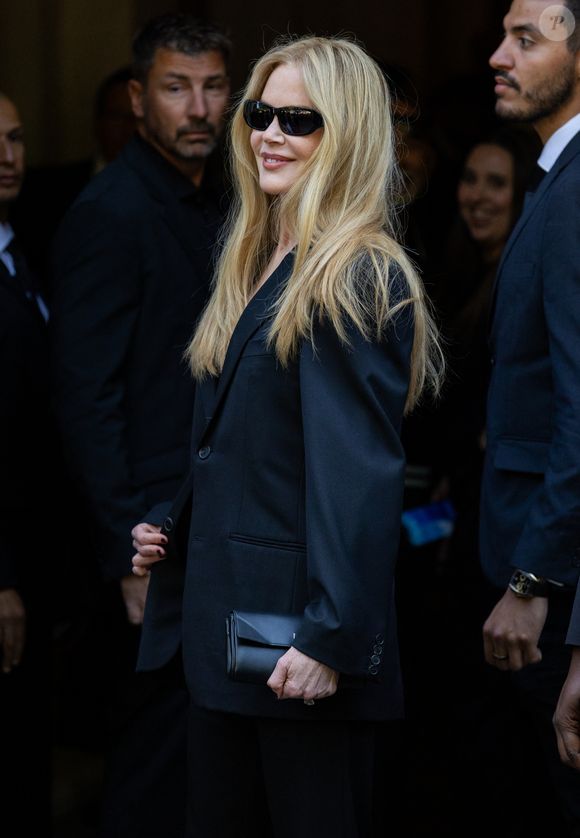Nicole Kidman - Arrivées au défilé Balenciaga Collection Haute Couture Automne/Hiver 2025-2026 lors de la Fashion Week de Paris (PFW), à Paris, France, le 9 juillet 2025. © Thibault Duboucher/Bestimage