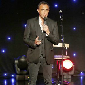 Nikos Aliagas a pris la parole suite à l’élimination d’un candidat de la demi-finale de "The Voice".

Nikos Aliagas lors de l'inauguration du tout nouvel espace dédié à l'émission de The Voice, la plus belle voix au musée Grévin à Paris, France. © Christophe Aubert/Bestimage