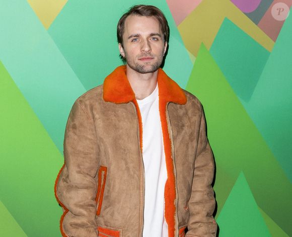 Squeezie au photocall du défilé Louis Vuiton lors de la Fashion Week Homme automne-hiver 2023/24 de Paris, France, le 19 janvier 2023. © Olivier Borde/Bestimage