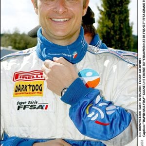 Via une story "Instagram"

David Hallyday sur le circuit de Ledenon près de Nimes.