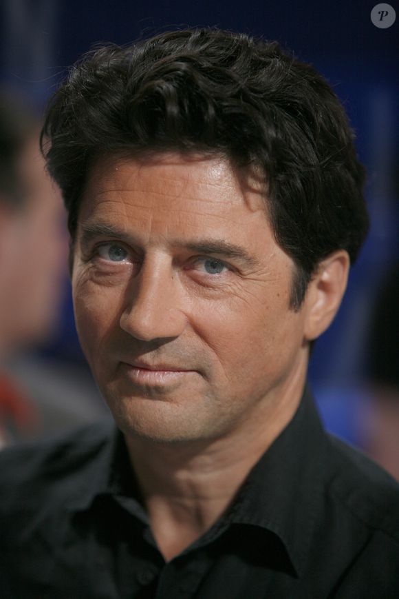 EXCLUSIF - Bruno Madinier assiste à l'enregistrement d'une émission de télévision à Paris, France, le 20 mai 2008. Photo by Greg Soussan/ABACAPRESS.COM