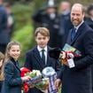 Une si belle photo pour la fête des Pères ! Le prince William choyé par Charlotte, George et Louis, ses 3 enfants et son socle