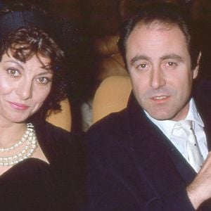Fils de Geneviève et de Michel Delpech, Emmanuel avait rendu un hommage bouleversant à son illustre père, disparu il y a dix ans  d’un cancer de la gorge et de la langue. 

Michel Delpech et sa femme Geneviève en mars