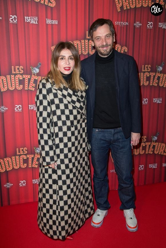 Ensemble, ils ont fondé une famille

Julie Zenatti et son mari Benjamin Bellecour - Soirée de gala à l'occasion de la première de la pièce "Les producteurs" au Théâtre de Paris à Paris. Le 2 décembre 2021
© Christophe Clovis / Bestimage