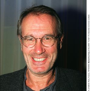 Il a accordé une interview à nos confrères de "Télé Star".

Bernard Le Coq au cocktail des nominés des 7 d'Or 2000. © Nicolas Khayat/ABACA. 21326-8. Paris, France, 16/10/2000