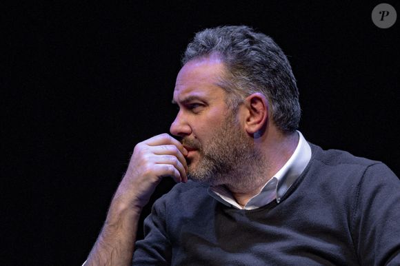 En vacances sur la côte Atlantique, Bruce Toussaint devait faire son retour une semaine plus tard dans "Bonjour !" sur TF1.

Bruce Toussaint participe à la Table Ronde "Ecrire à visage découvert" à l'amphi Opéra, lors de la 22ème édition du festival Quais du Polar, à Lyon.

© Sandrine Thesillat/Psnewz/Bestimage