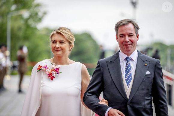 La comtesse Stéphanie de Lannoy, future grande-duchesse de Luxembourg, et le prince Guillaume, futur grand-duc de Luxembourg, lors d'une cérémonie à la Philharmonie de Luxembourg, dans le cadre des célébrations du jour de la Fête nationale et du 25e anniversaire du règne du grand-duc Henri. Luxembourg. Photo : Dana Press / Bestimage