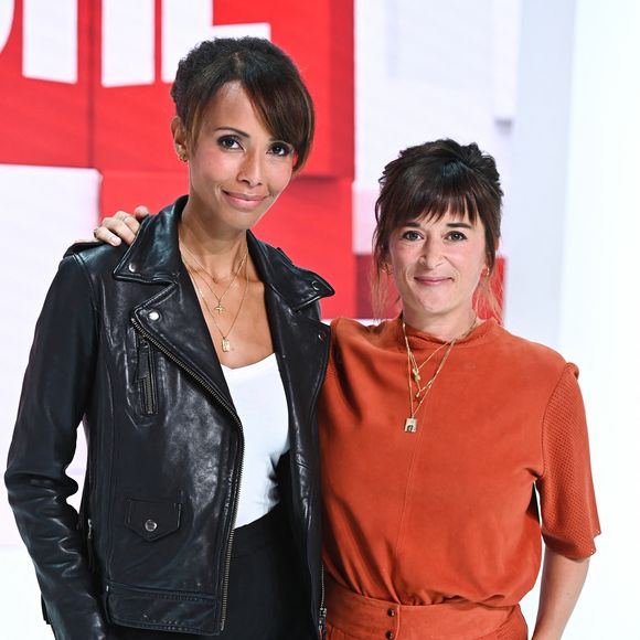 Exclusif - Sonia Rolland et Beatrice De La Boulaye - Enregistrement de l'émission "Vivement Dimanche" au Studio Gabriel, présentée par M.Drucker et diffusée le 25 septembre sur France 3
© Guillaume Gaffiot / Bestimage
