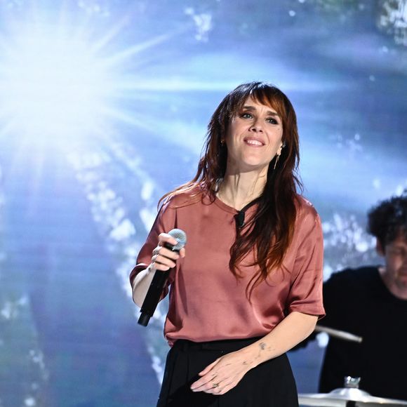 Exclusif - Zaz - Enregistrement de l'émission "Vivement dimanche" au studio Rive gauche, le 18 mars 2025, présentée par M.Drucker, et diffusée le 23 mars 2025 sur France 3. 
© Guillaume Gaffiot / Bestimage