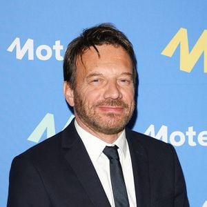 À la ville, l'acteur élève sa fille Angia, née en 2011 et diagnostiquée autiste après qu'il a remarqué dans sa petite enfance que « ça ne connectait pas ».

Samuel Le Bihan - Dîner de Gala Moteur! à la Bibliothèque Nationale de France (BNF) à Paris © Guirec Coadic / Bestimage