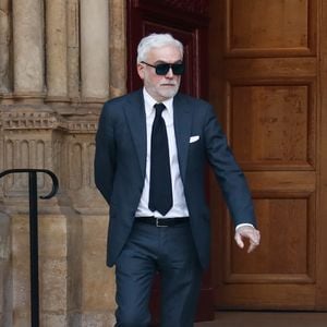 Pascal Praud - Sorties des obsèques de Philippe Labro dans l'église de Saint-Germain-des-Prés à Paris le 13 juin 2025. © Dominique Jacovides - Christophe Clovis / Bestimage