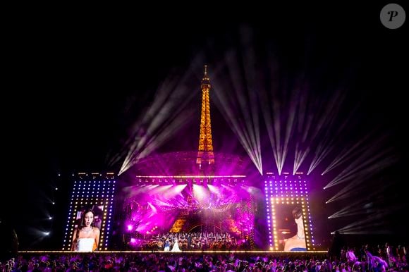 Exclusif - Aida Garifullina, Rihab Chaieb - 13ème édition du Concert de Paris aux pieds de la Tour Eiffel à l’occasion de la fête nationale du 14 juillet proposé par Radio France, France Télévisions, la Ville de Paris, et Électron Libre Productions.

© Perusseau / Clovis / Bestimage