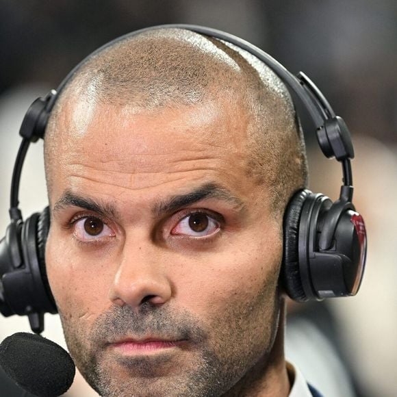 De leurs côtés, les services de l'Etat assure qu'ils ne disposaient pas "d'éléments probants, complets et suffisamment consolidés pour évaluer de manière fiable les effets et les impacts environnementaux, sociaux et économique" pour valider son projet.

Tony Parker (asvel) - People assistent au match de basket de la 10ème journée d'Euroligue "LDLC Asvel - Bayern Munich (100-101)" à Lyon le 23 novembre 2023.