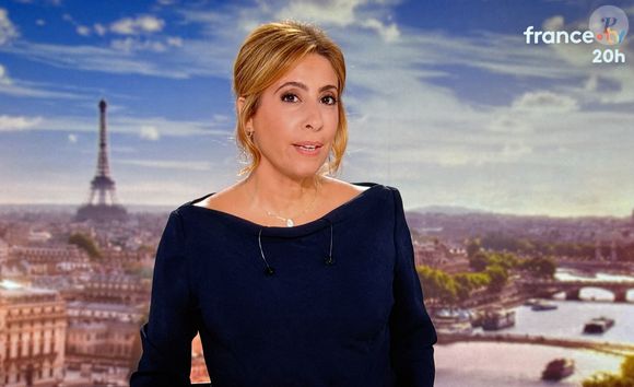 Captures d'écran - Léa Salamé présente son premier journal de 20 heures sur France 2  le 1er septembre 2025. 

© Alain Guizard / Bestimage