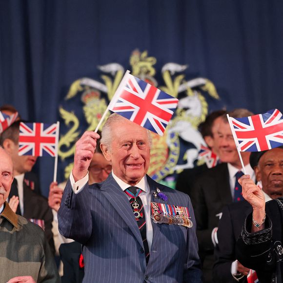 Le roi Charles III d'Angleterre et Camilla Parker Bowles, reine consort d'Angleterre le 8 mai 2025

© Chris Jackson/WPA-Pool