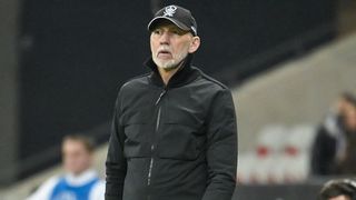 Cet ancien consultant pour France Télévisions et entraîneur de football nous a quittés à 58 ans, sa compagne et ses enfants prennent la parole